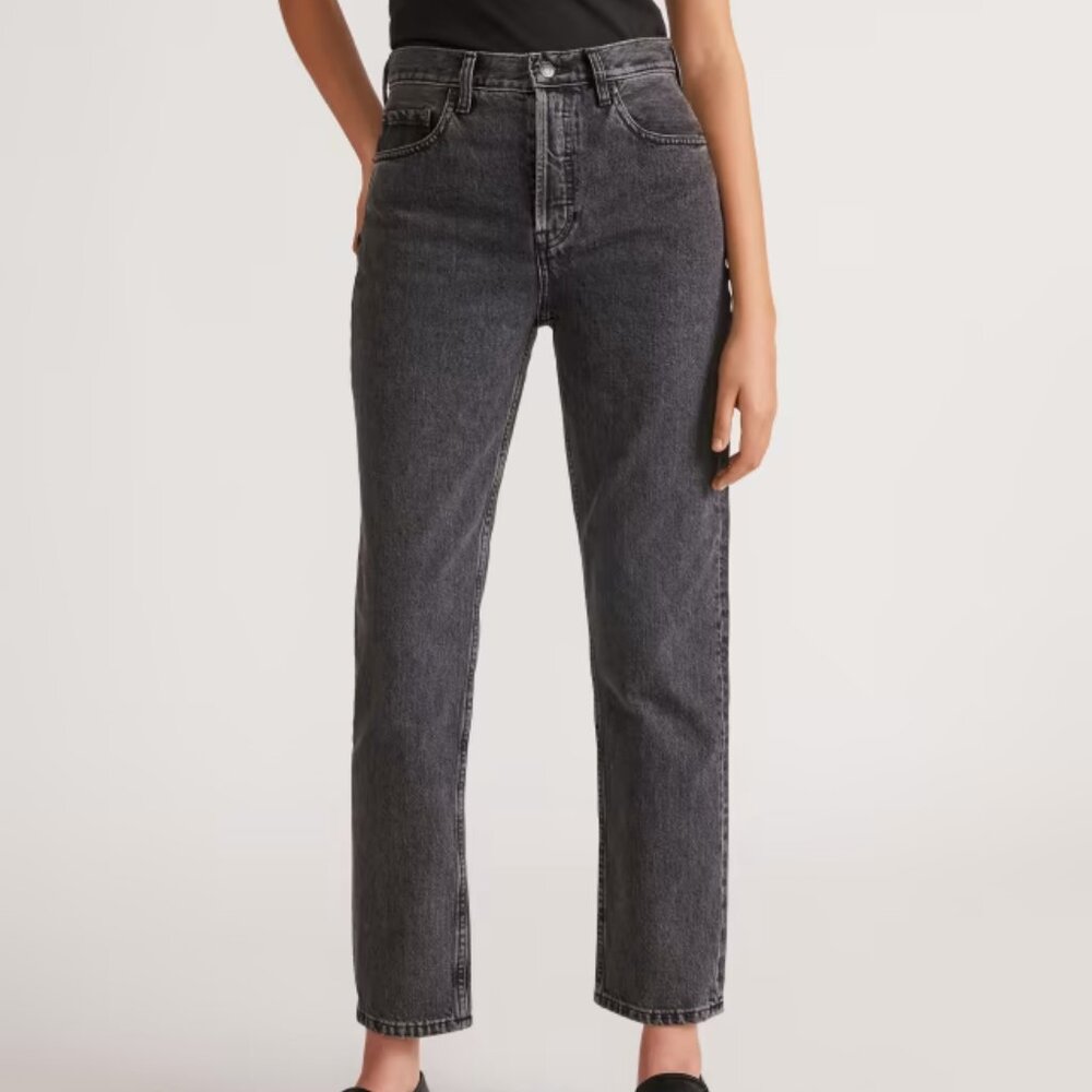Everlane 90s Cheeky Jean 26 Crop Black